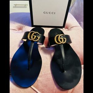 GUCCI Black GG Marmont Sandals 100% authentic